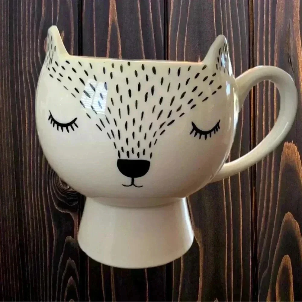 Sweet Sleeping Fox Large Mug Round Pedestal Base 20oz White Farm Animal Cup